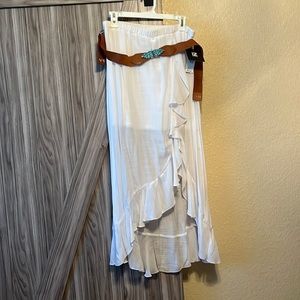 A long skirt with a belt